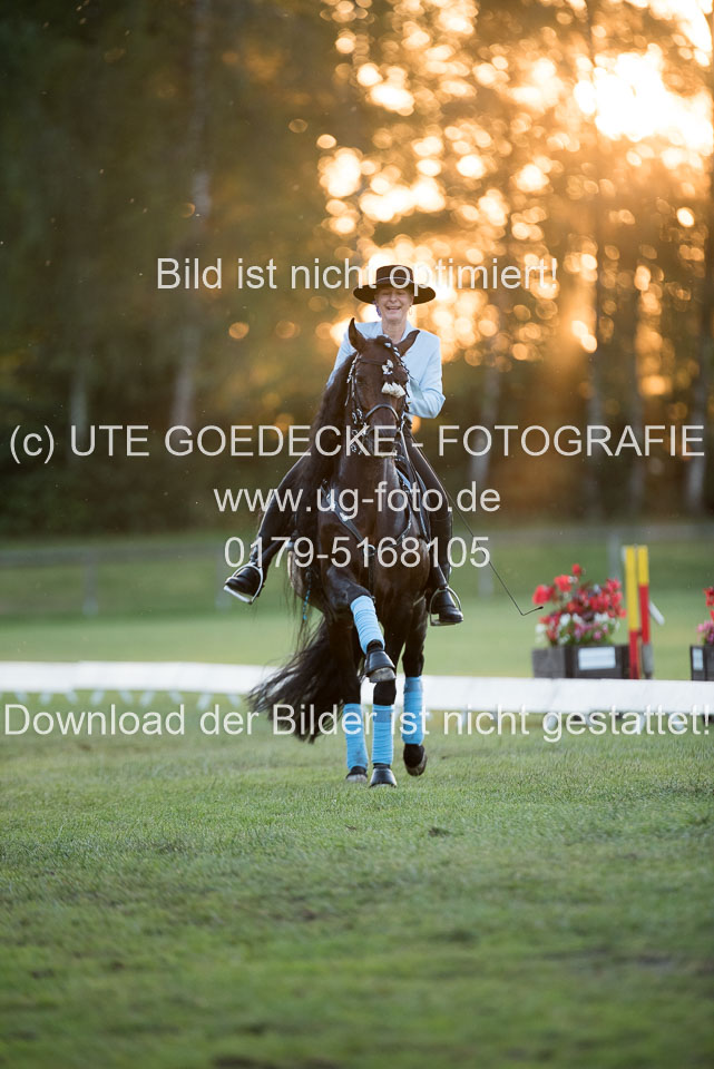 Bad-Segeberg-Show-_280.jpg