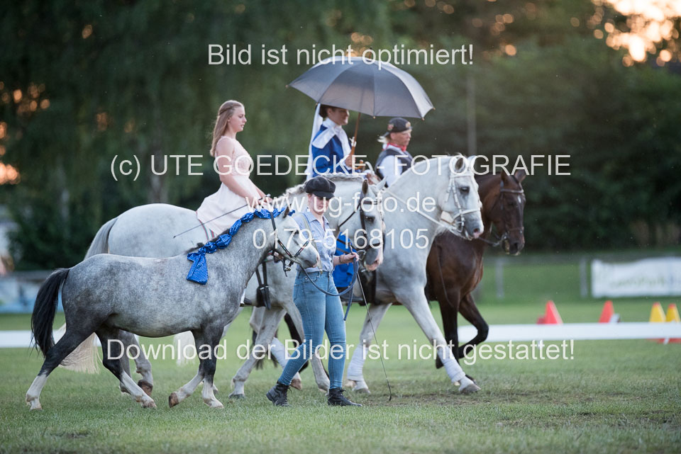 Bad-Segeberg-Show-_450.jpg
