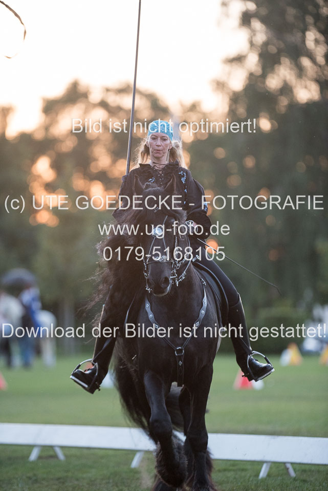 Bad-Segeberg-Show-_512.jpg