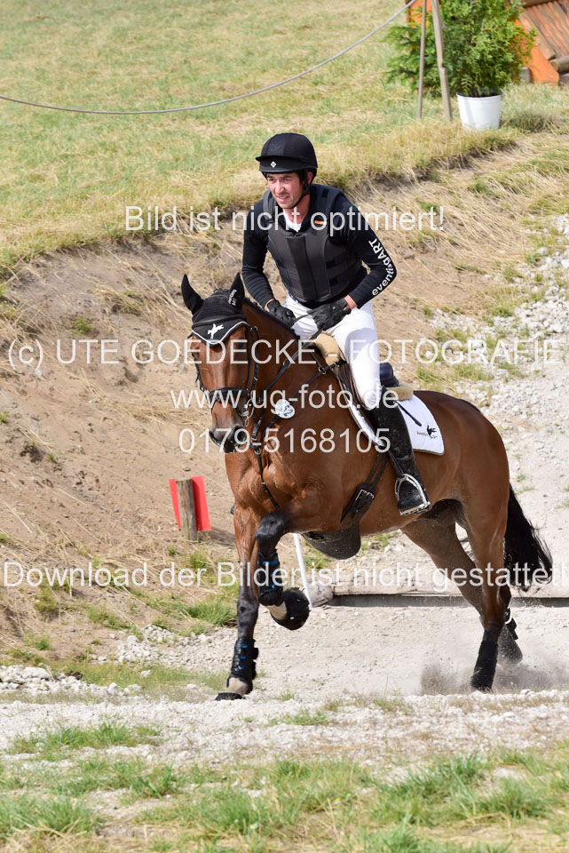 10072019--Geländepferde-L_143.jpg