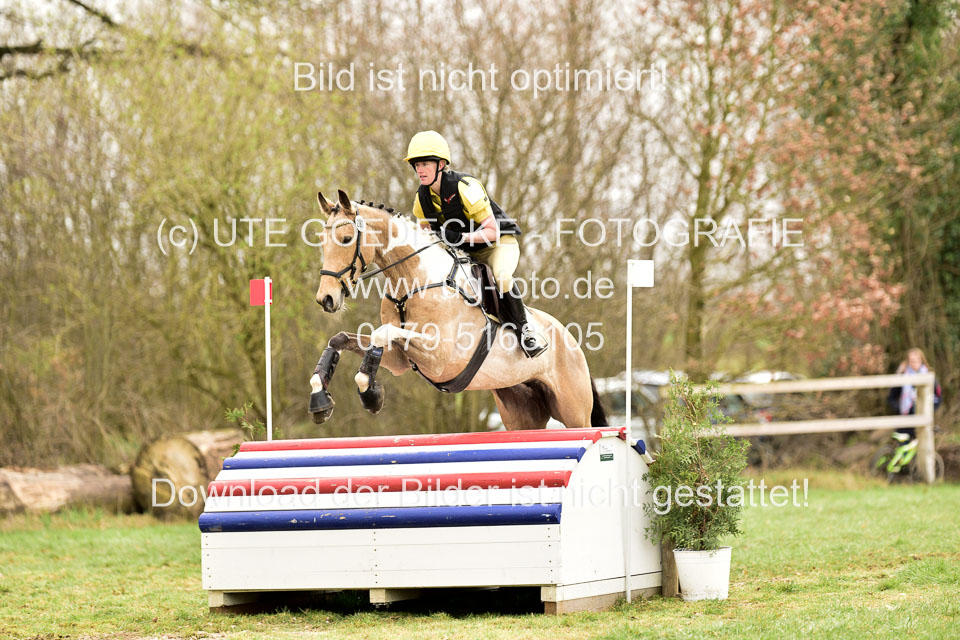 Rainstown-Queen---Berkholz,-Anna-Klara_09.jpg