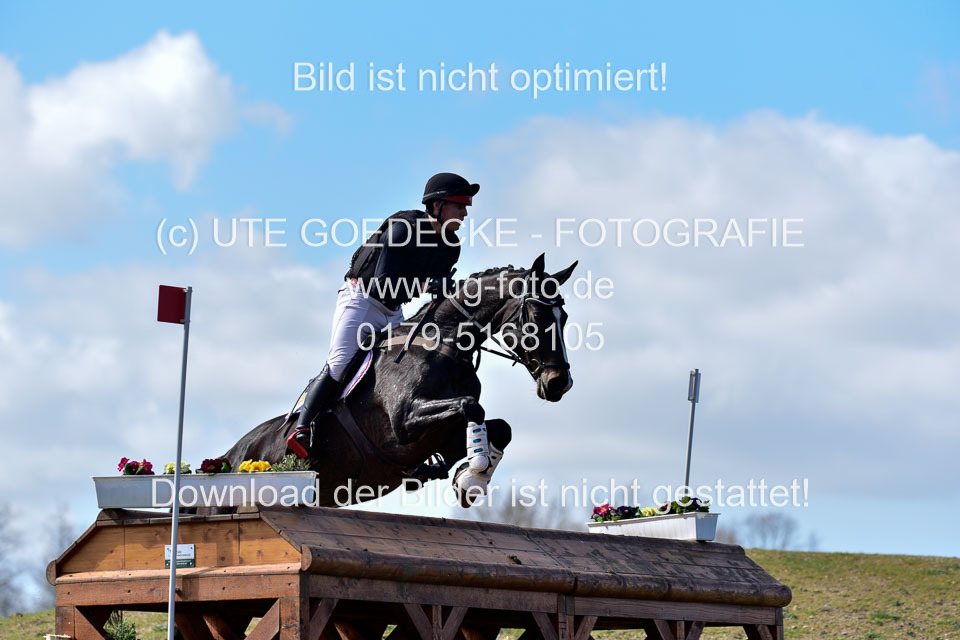Freiin-CR---Lux,-Sven_8.jpg