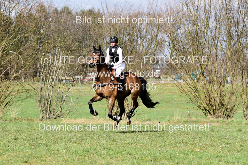 Ruling-Spirit---Wewer,-Jule_8.jpg