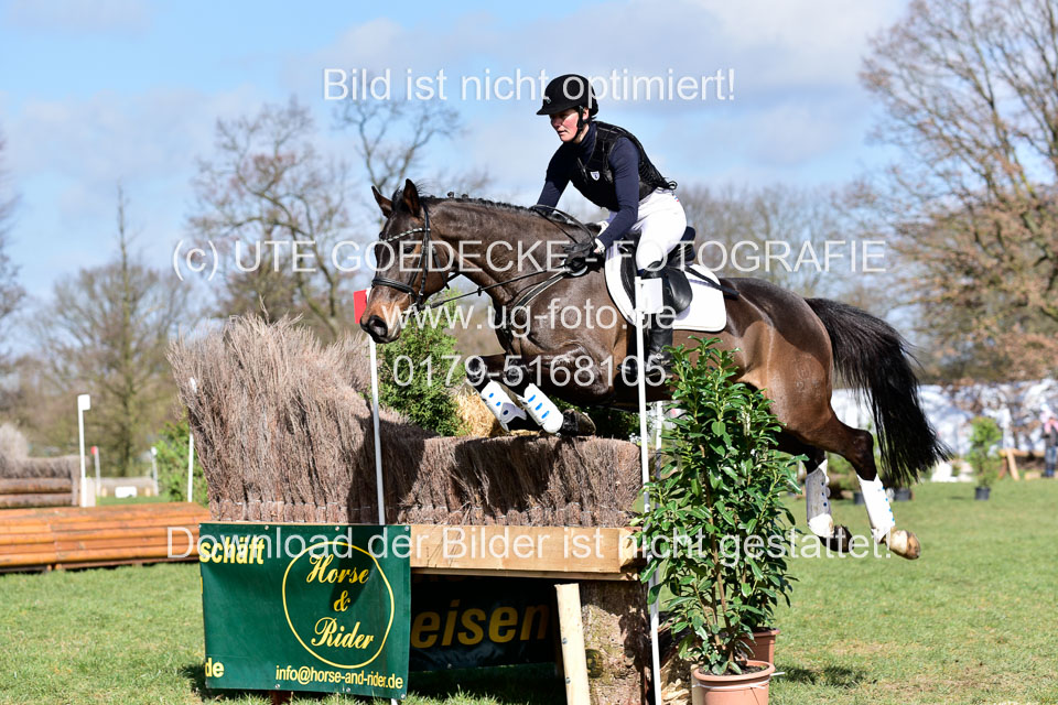 Timothy---Tödt,-Martina-_05.jpg