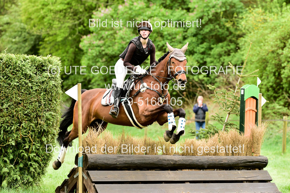 Stilgeländeritt-Kl-E-1-Abt-_305.jpg
