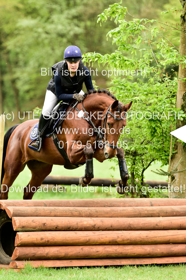 Stilgeländeritt-Kl-E-1-Abt-_325.jpg