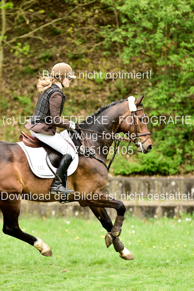 Stilgeländeritt-Kl-E-1-Abt-_337.jpg