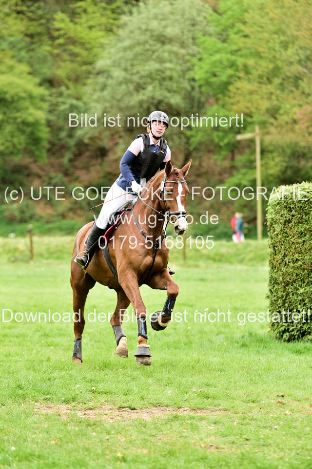 Stilgeländeritt-Kl-E-1-Abt-_372.jpg