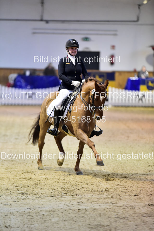 Holtkamp-Endemann,-Carlotta---Caspar_01.jpg