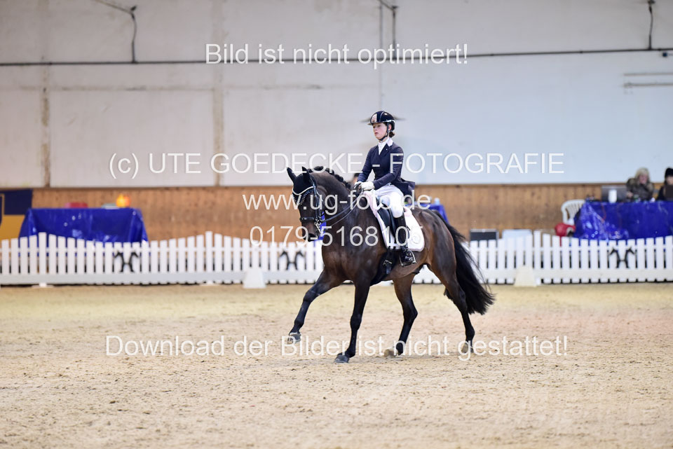 Oertzen,-Soe-Isabell---Chester_07.jpg