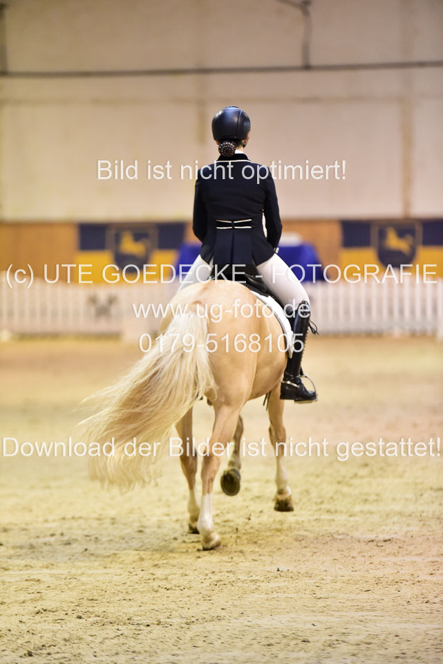 Heins,-Lena-Louise---Casino-Royal_02.jpg
