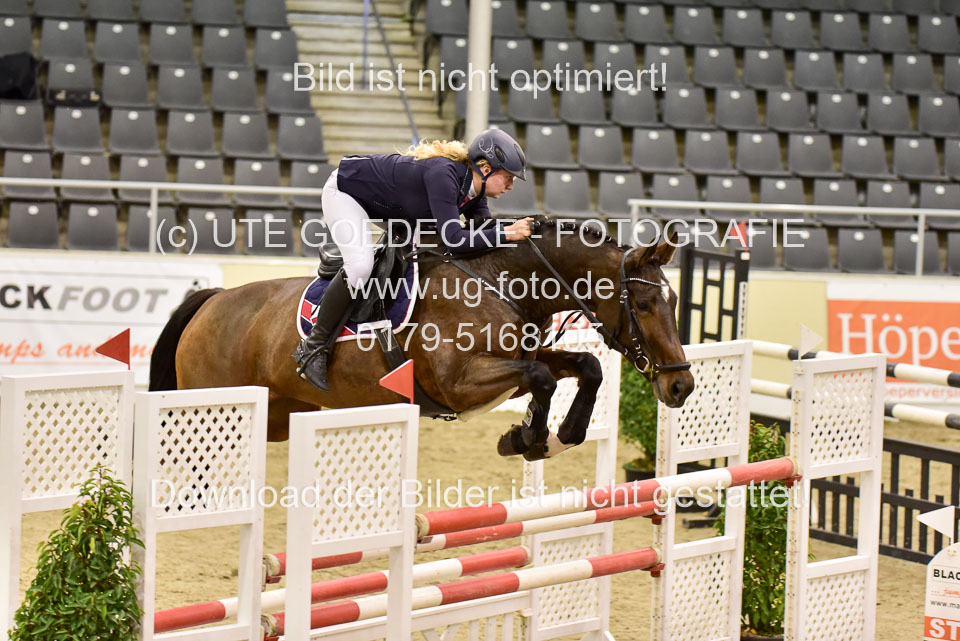Ader,-Jolie-Marie---Carlotta_7.jpg