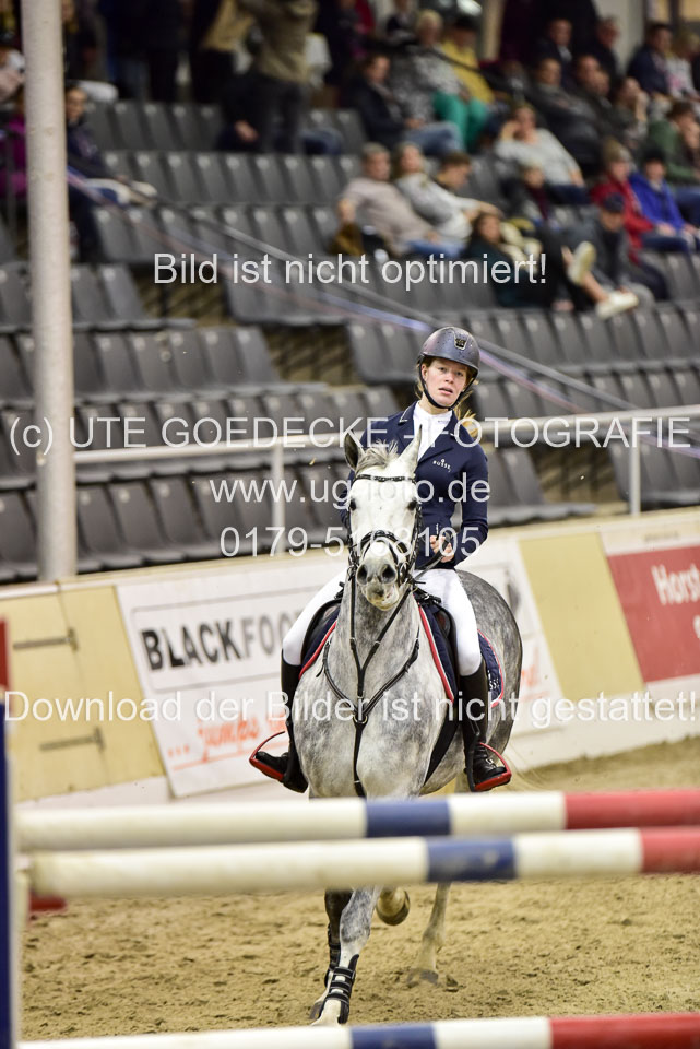 Ostermann,-Henrike---Clintess_1.jpg
