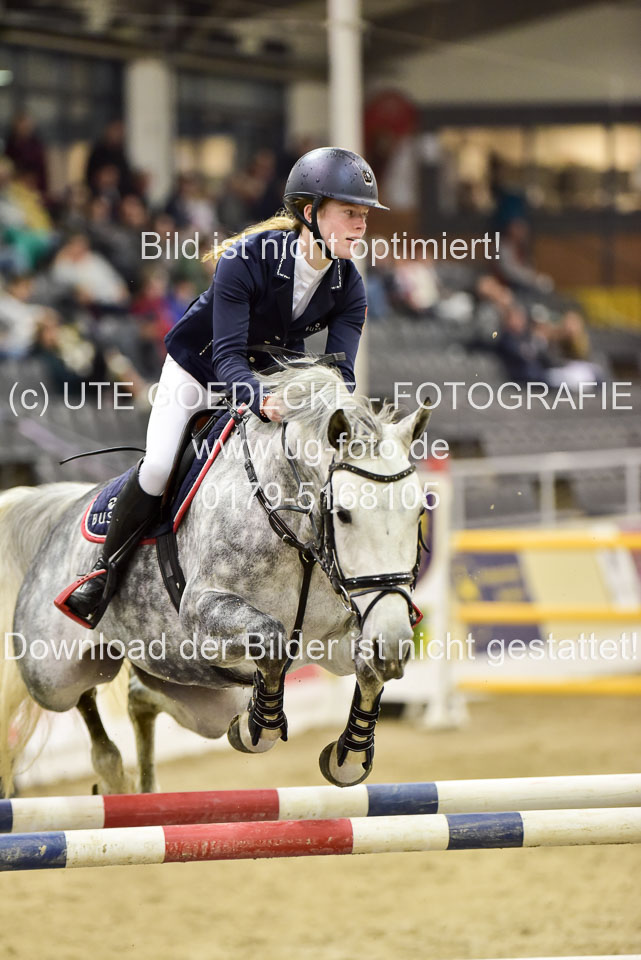 Ostermann,-Henrike---Clintess_4.jpg
