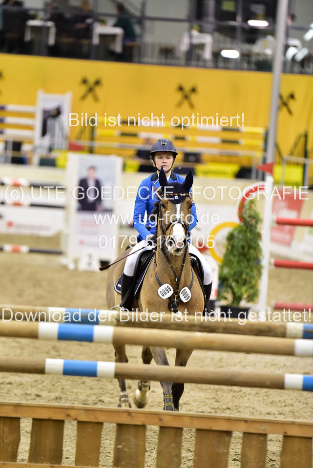 Thillmann,-Tessa---Charkow_3.jpg