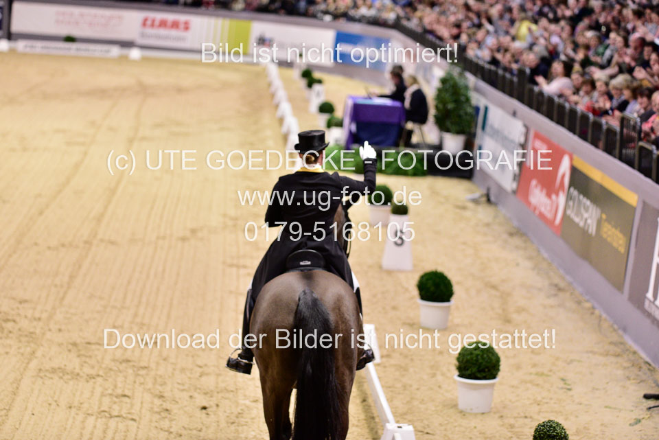 Werth,-Isabell---Weihegold-OLD_86.jpg