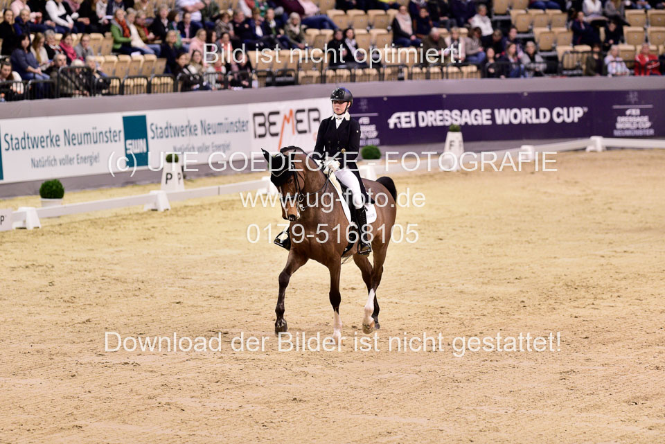 Geßmann,-Sabrina---Guantano-_01.jpg