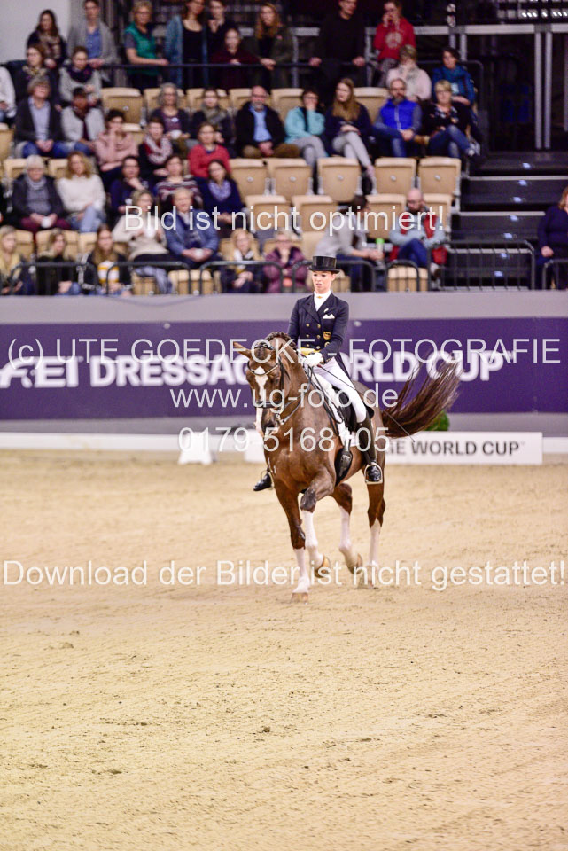 Müller-Lütkemeier,-Fabienne---Flynn_08.jpg