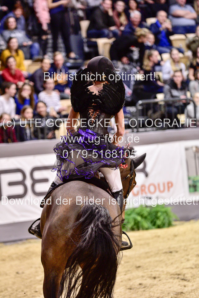 Kirchner,-Kristin---Action-Augustin_03.jpg