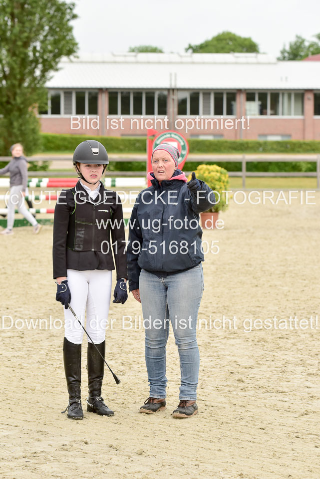 23-05-20---Springen-Kl-A---Jun_005.jpg