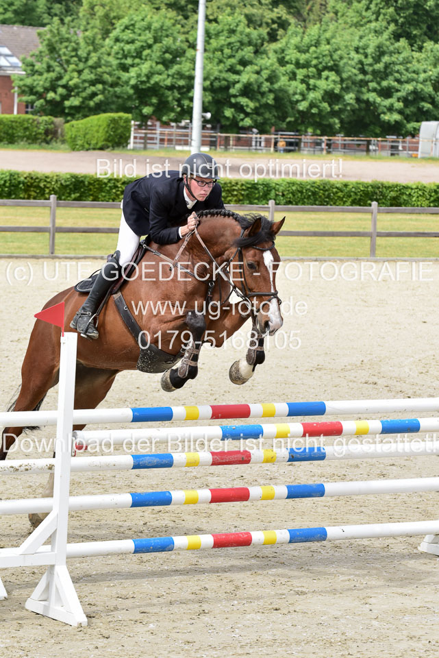 230520-Springen-Kl-L-bis-550-RLP_029.jpg