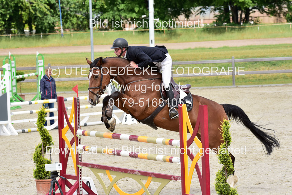 230520-Springen-Kl-L-bis-550-RLP_030.jpg
