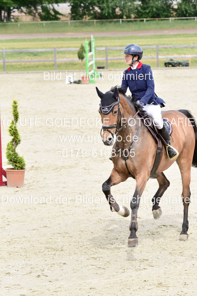 230520-Springen-Kl-L-bis-550-RLP_092.jpg
