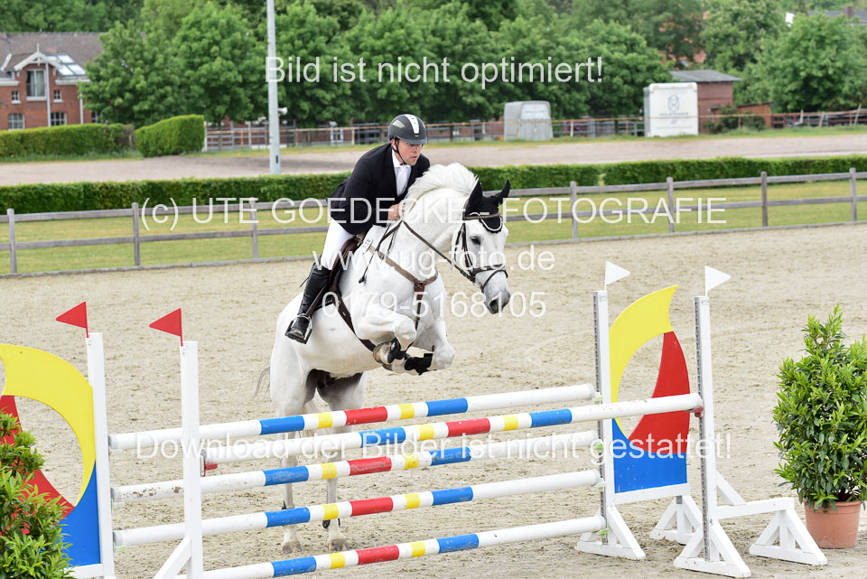 230520-Springen-Kl-L-bis-550-RLP_110.jpg
