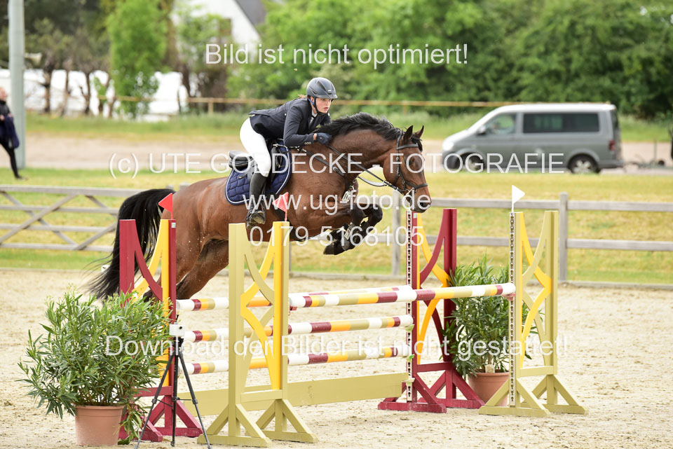 230520-Springen-Kl-L-bis-550-RLP_148.jpg