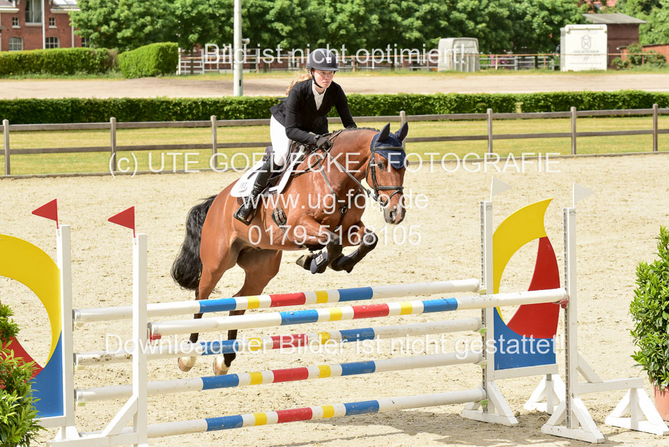 230520-Springen-Kl-L-bis-550-RLP_190.jpg