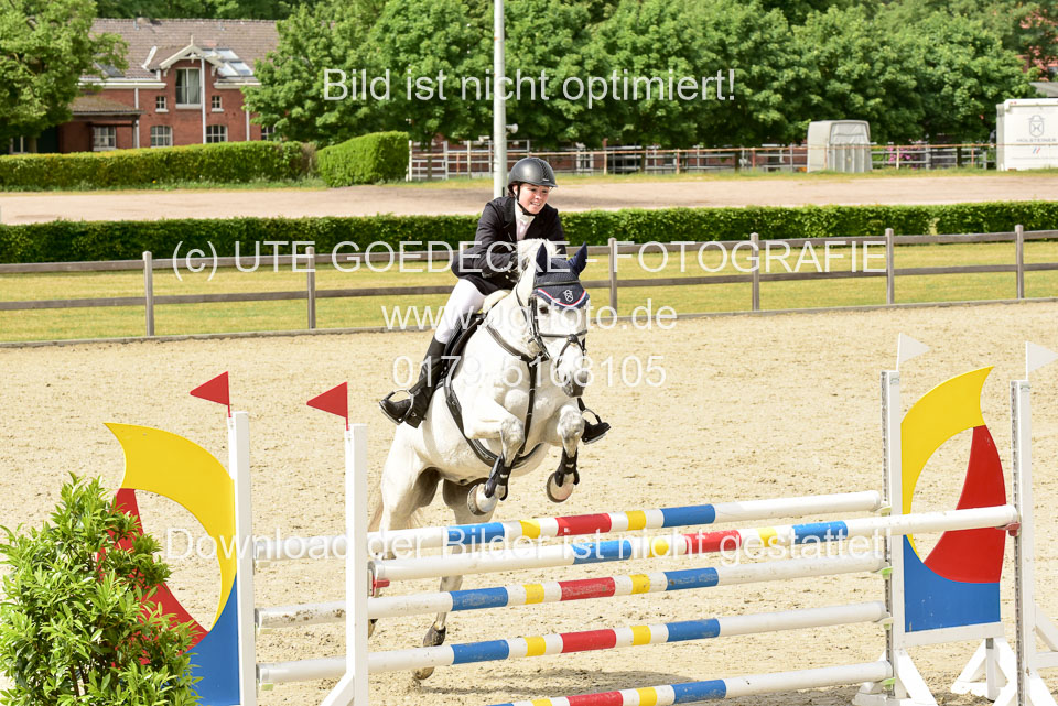 230520-Springen-Kl-L-bis-550-RLP_211.jpg
