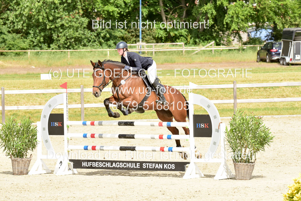230520-Springen-Kl-L-bis-550-RLP_231.jpg