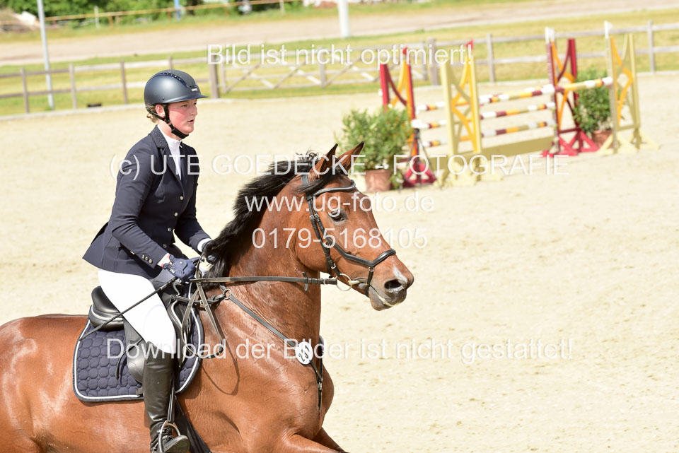 230520-Springen-Kl-L-bis-550-RLP_237.jpg