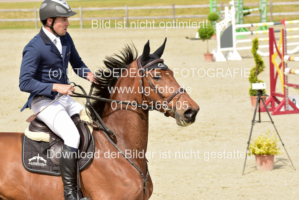 230520-Springen-Kl-L-bis-550-RLP_246.jpg