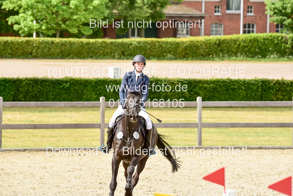 230520-Springen-Kl-L-bis-550-RLP_276.jpg
