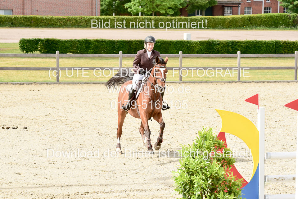 230520-Springen-Kl-L-bis-550-RLP_284.jpg