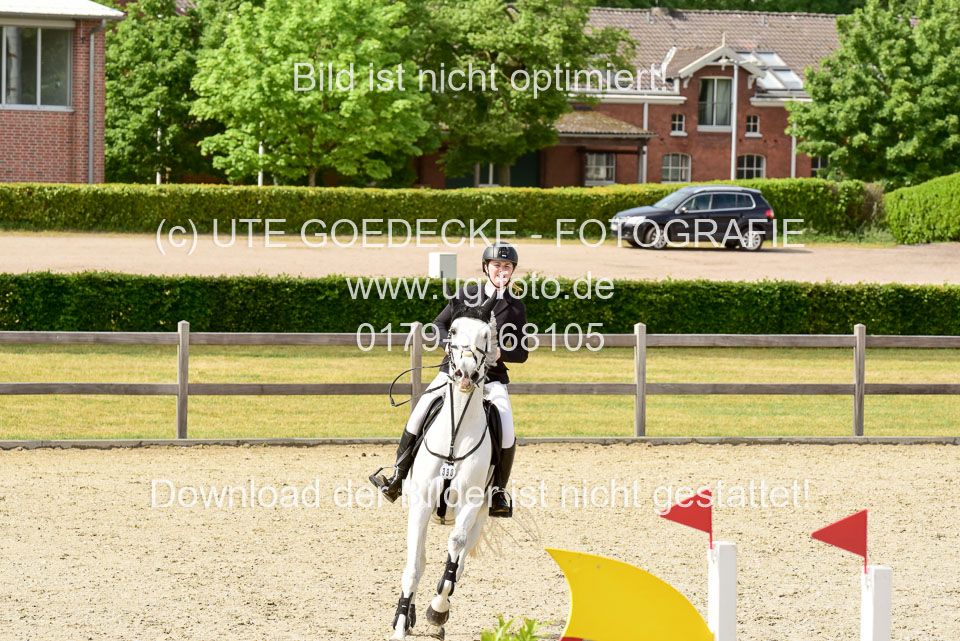 230520-Springen-Kl-L-bis-550-RLP_310.jpg