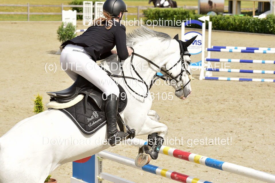230520-Springen-Kl-L-bis-550-RLP_314.jpg