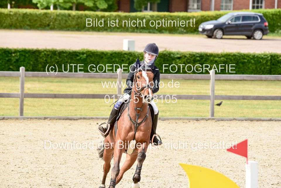 230520-Springen-Kl-L-bis-550-RLP_322.jpg
