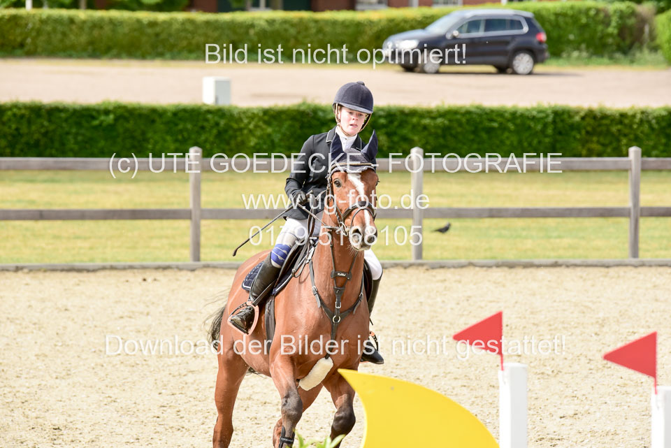 230520-Springen-Kl-L-bis-550-RLP_323.jpg