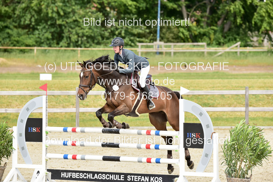 230520-Springen-Kl-L-bis-550-RLP_339.jpg