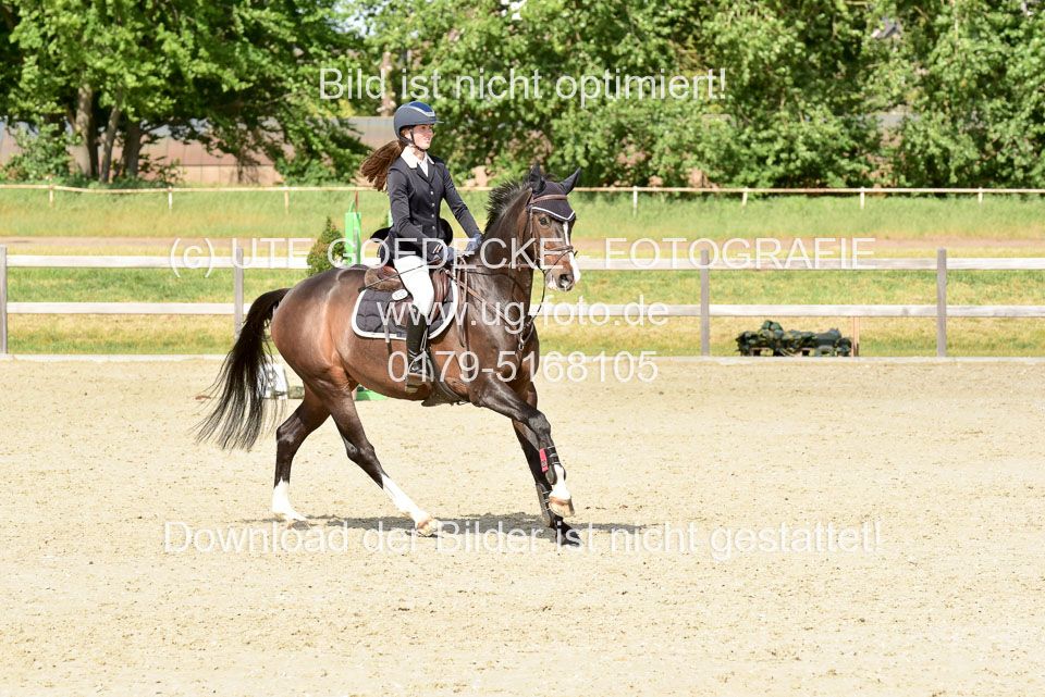 230520-Springen-Kl-L-bis-550-RLP_378.jpg