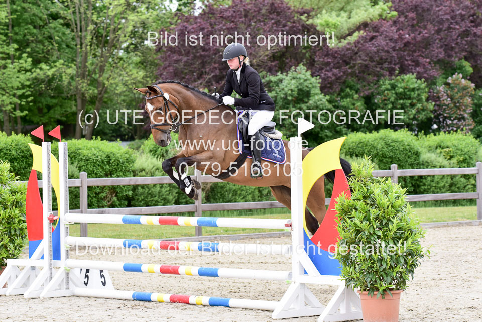 23-5-20-Stilspringen-Kl-A-JR--REI-_002.jpg