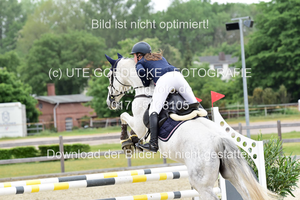 23-5-20-Stilspringen-Kl-A-JR--REI-_025.jpg