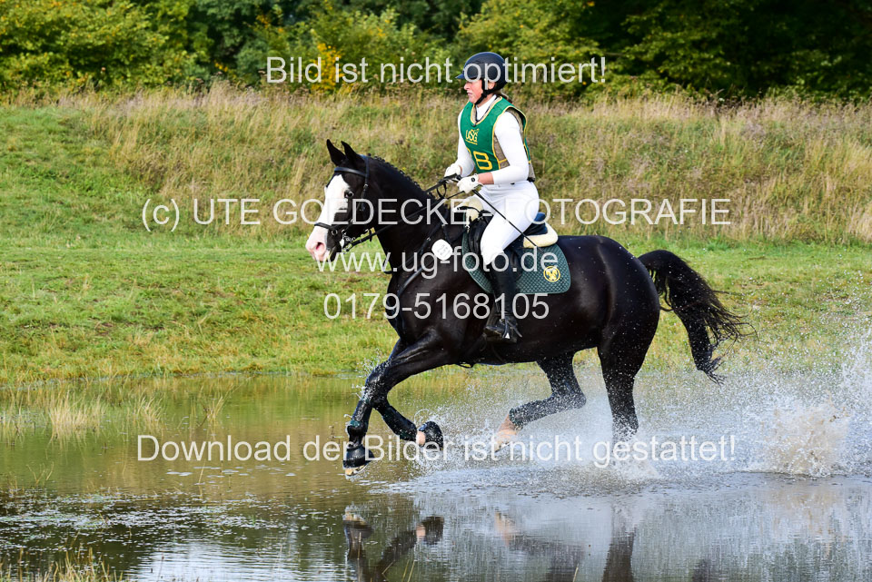 111020---Gelände-A-233.jpg