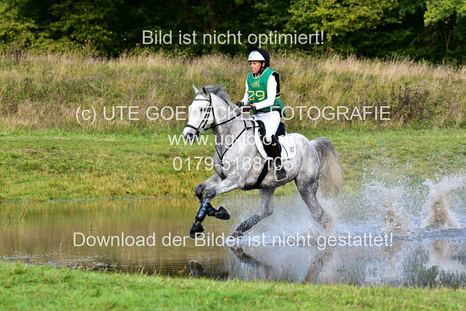111020---Gelände-A-239.jpg