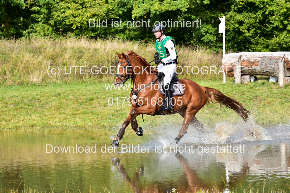 111020---Gelände-A-487.jpg