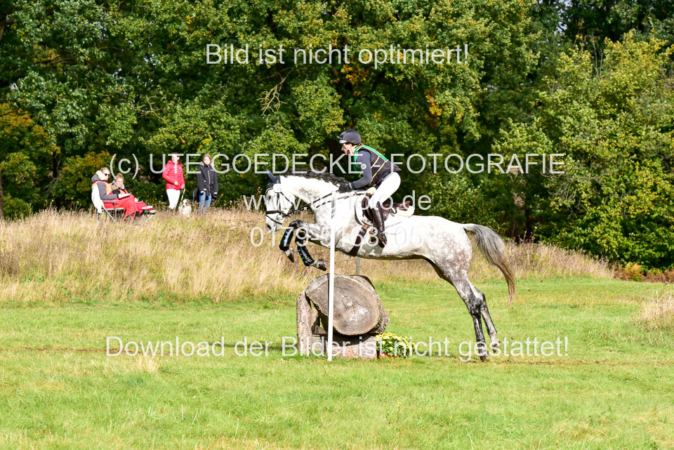 111020---Gelände-A-803.jpg