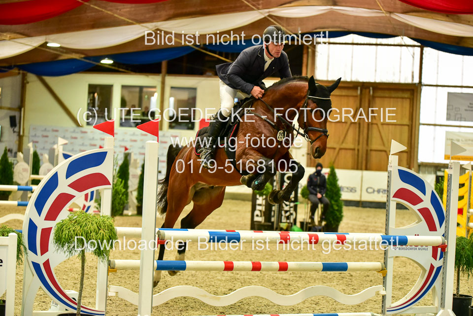 17112020-Springpferde-A--152.jpg