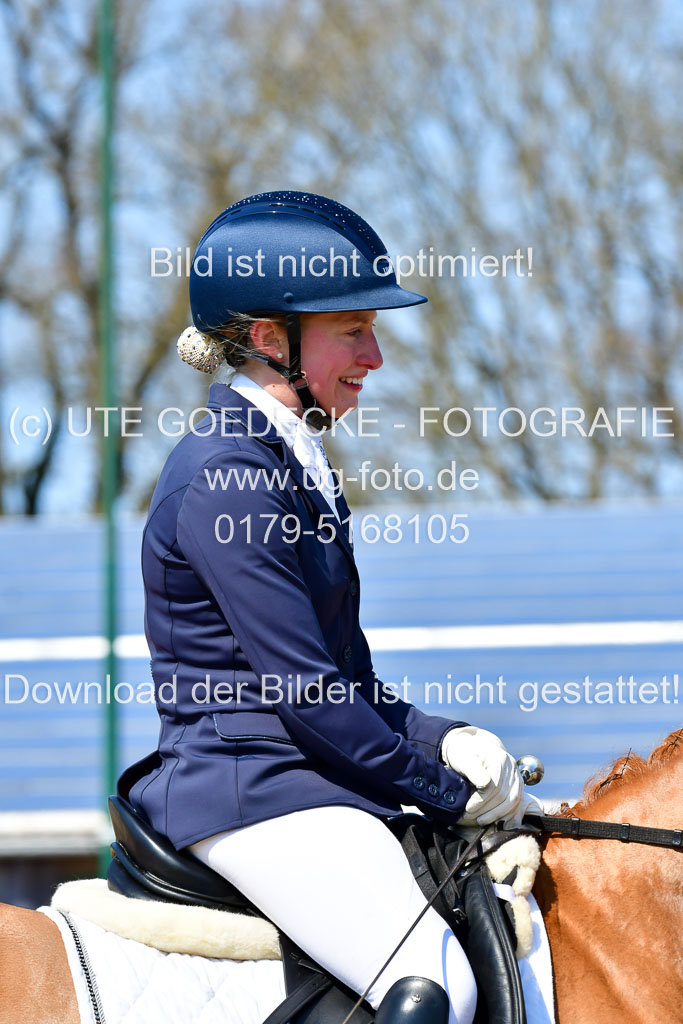 Reitsportzentrum Bremervörde | 160421Dressurpf L_093 